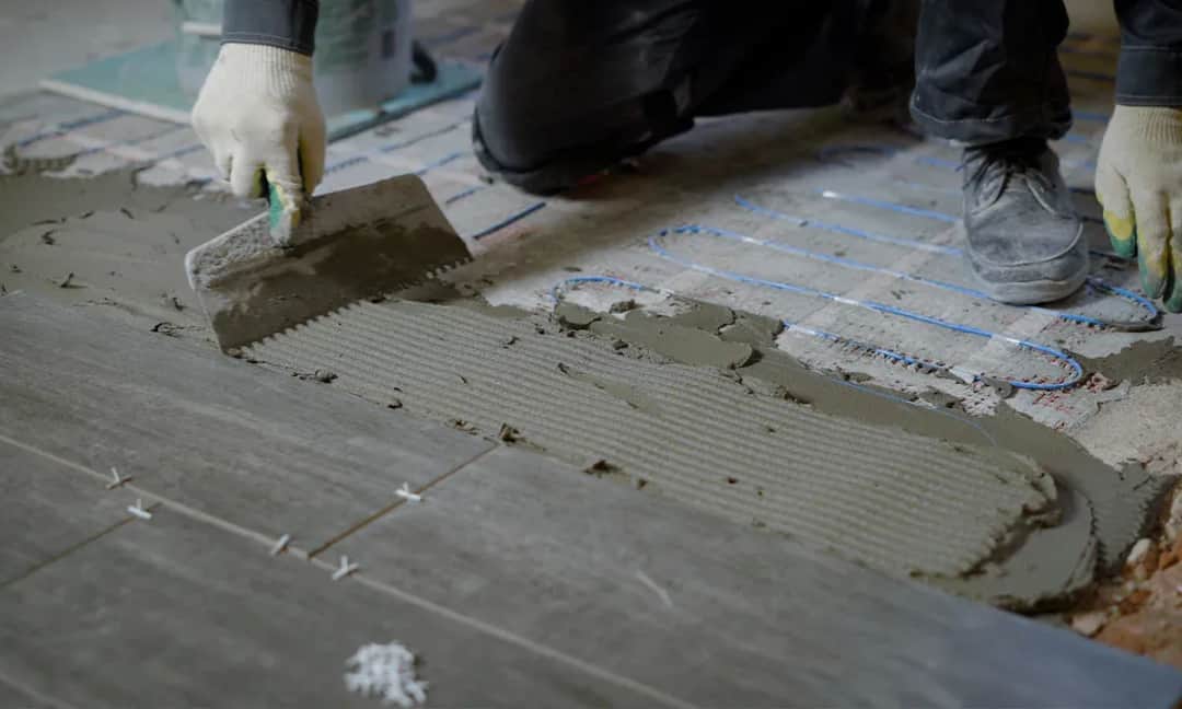 Gres czy terakota na ogrzewanie podłogowe - co wybrać, aby nie żałować?